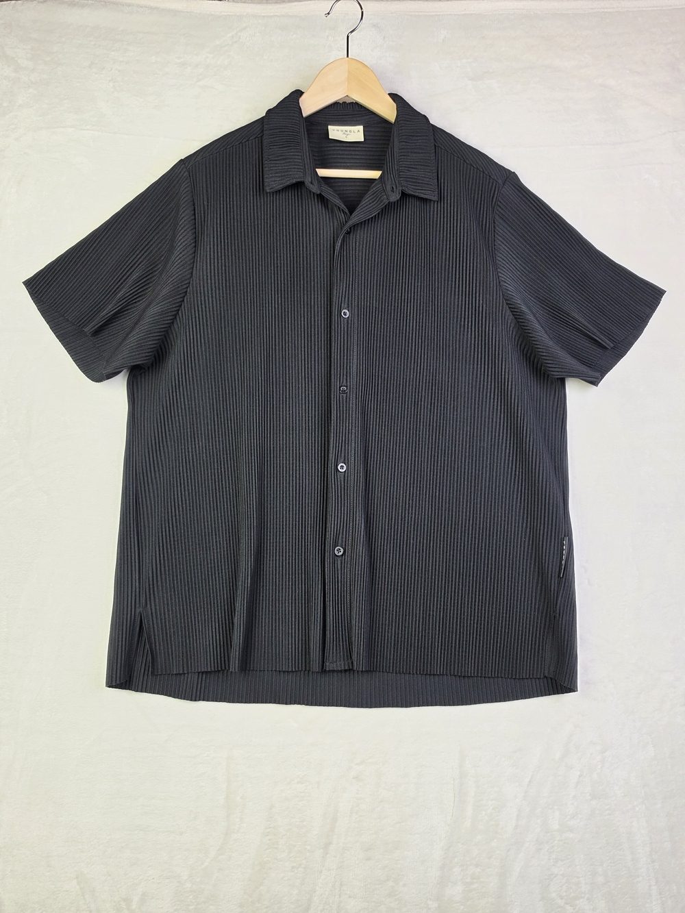 YoungLA Shirt Mens Large Ribbed Black Short Sleeve‎ Button Down